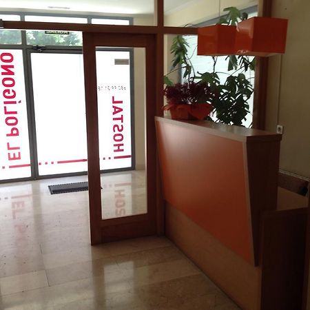 Hostal El Poligono Zamora Luaran gambar