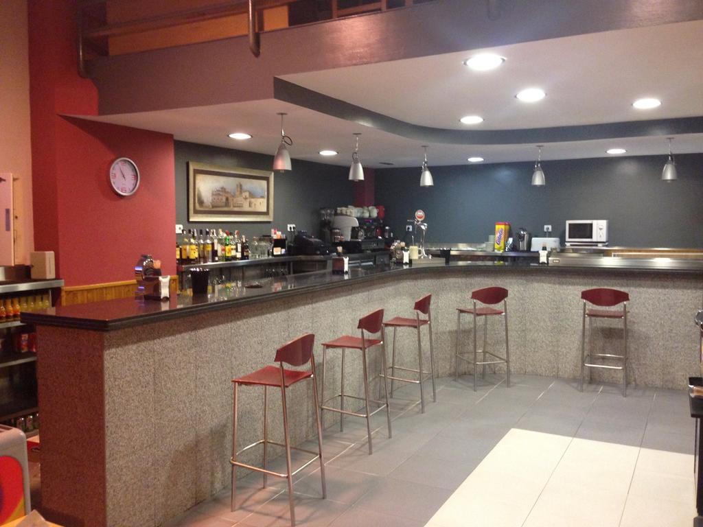 Hostal El Poligono Zamora Luaran gambar