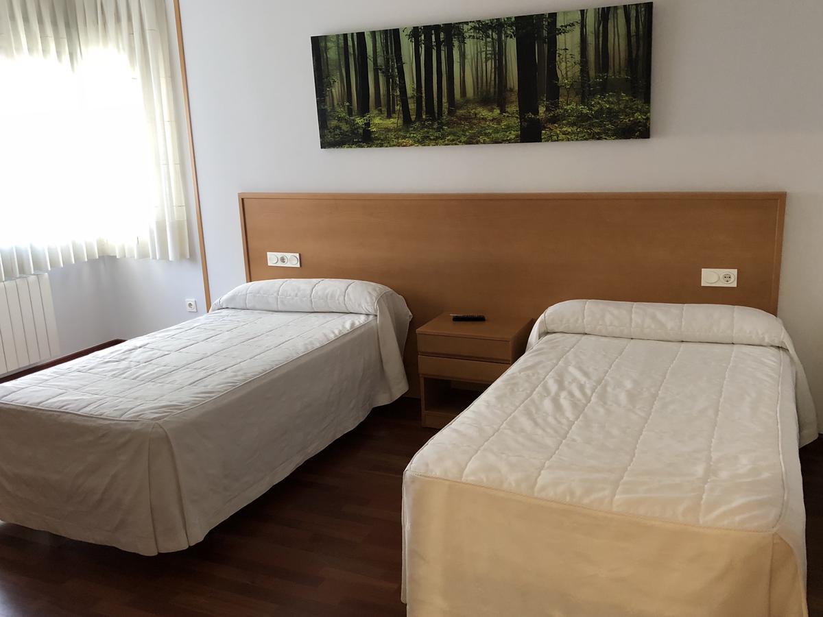 Hostal El Poligono Zamora Luaran gambar
