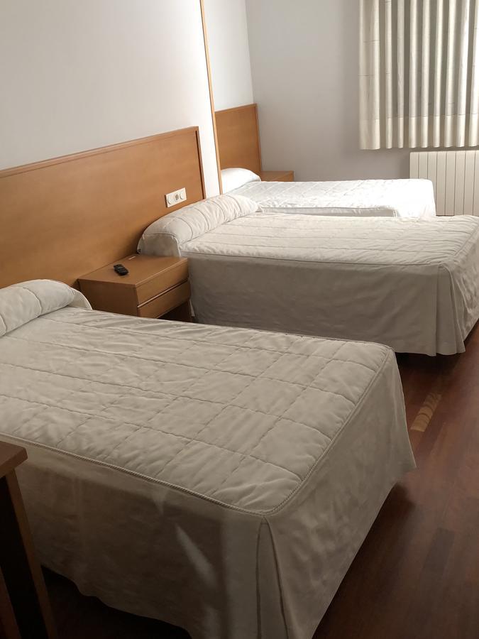 Hostal El Poligono Zamora Luaran gambar