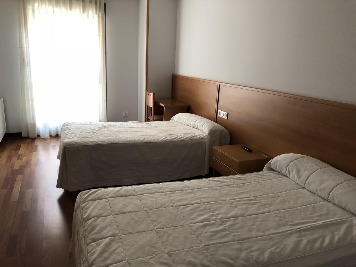 Hostal El Poligono Zamora Luaran gambar